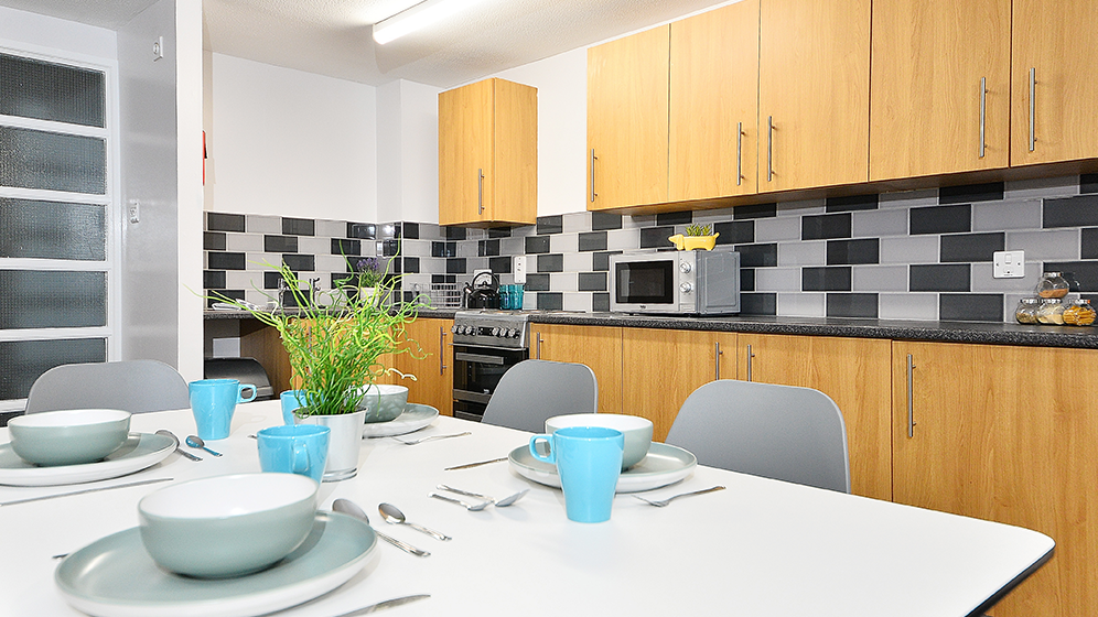 Leazes Parade shared kitchen 